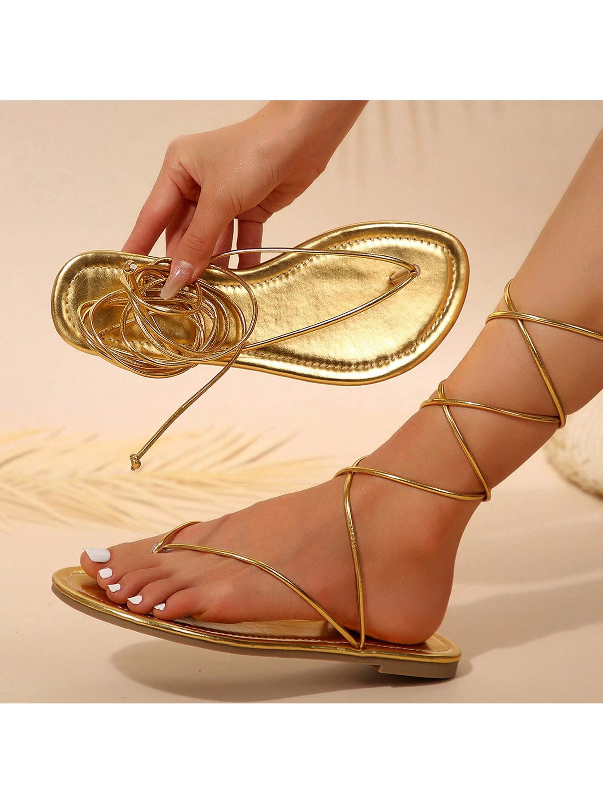 Women'S Flat Sandals Summers Check Gold Flip-Flop Sandals with Metal Lace-Up Design