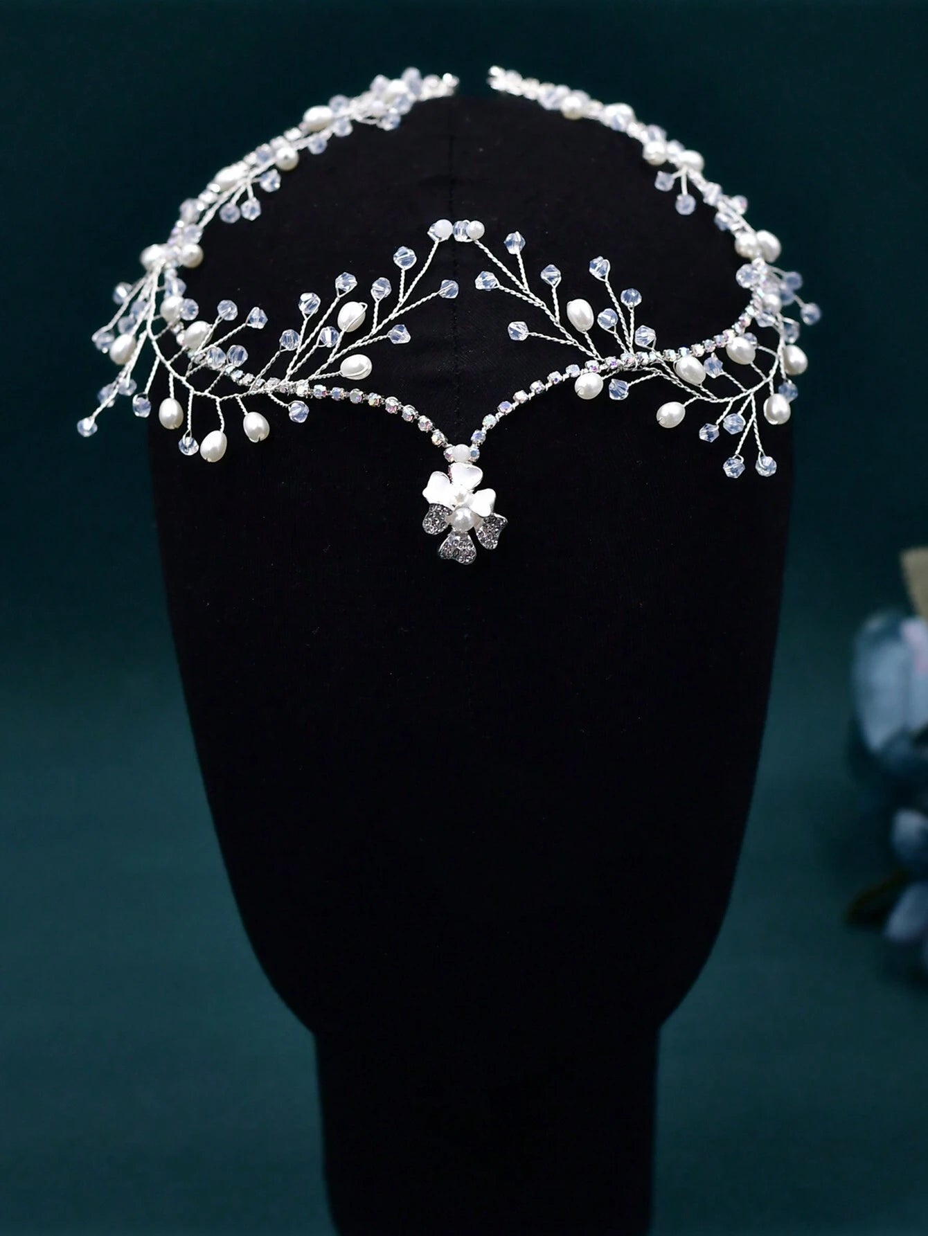 Crystal Rhinestone Bridal Forehead Band Headband for Women, Suitable for Parties and Dances Royal Tiaras