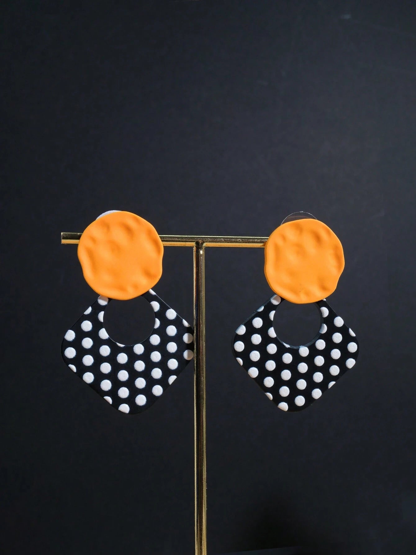 1 Pair of Fashionable Retro Personality Women'S Earrings, Sweet and Fresh Style, Black and White Polka Dot Earrings, Alloy, Acrylic and Stainless Steel Materials, Suitable for Daily, Festivals, Gatherings and Other Occasions, Can Be Used as Valentine'S Day Gifts, Holiday Gifts Valentines