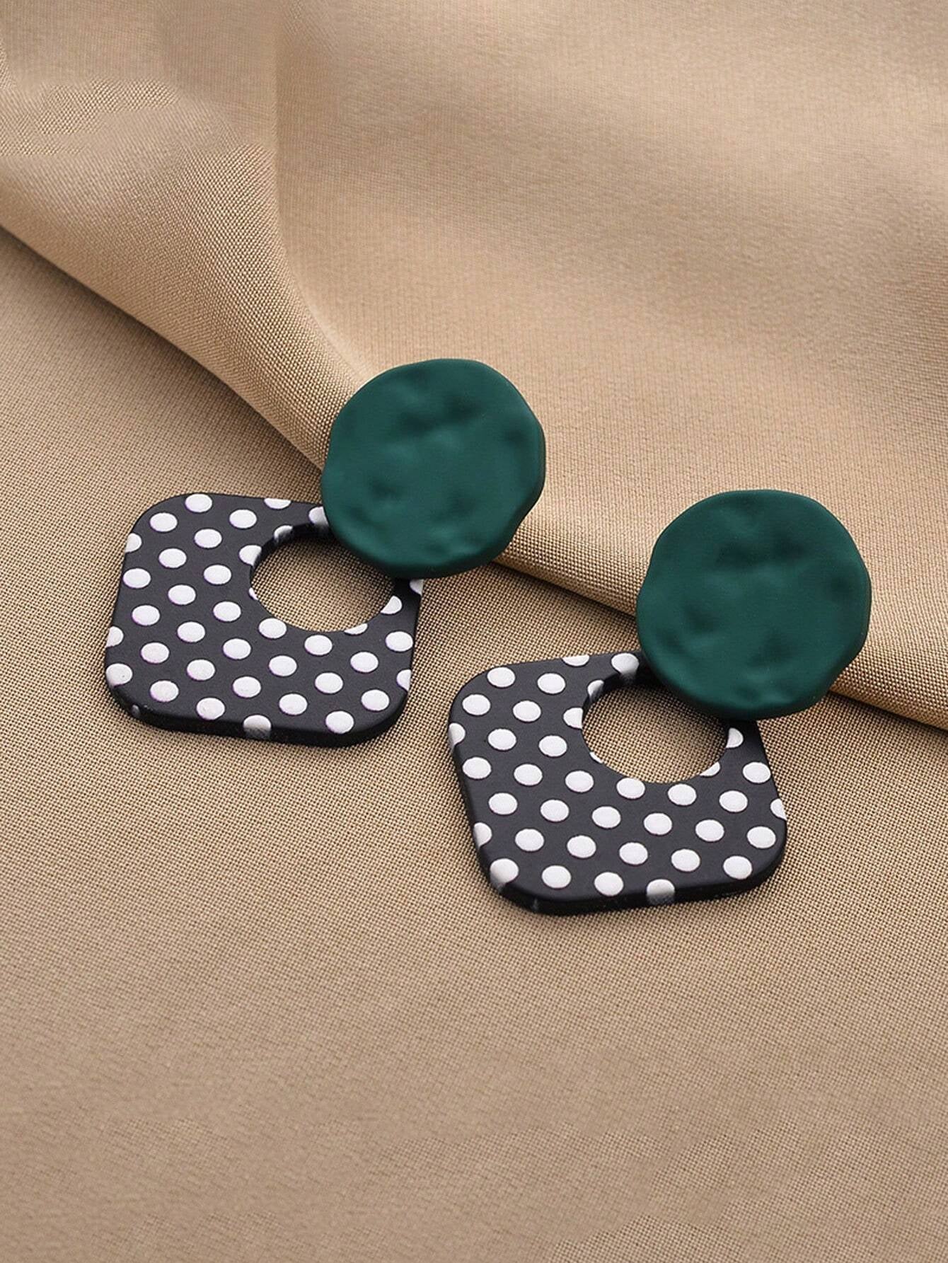 1 Pair of Fashionable Retro Personality Women'S Earrings, Sweet and Fresh Style, Black and White Polka Dot Earrings, Alloy, Acrylic and Stainless Steel Materials, Suitable for Daily, Festivals, Gatherings and Other Occasions, Can Be Used as Valentine'S Day Gifts, Holiday Gifts Valentines