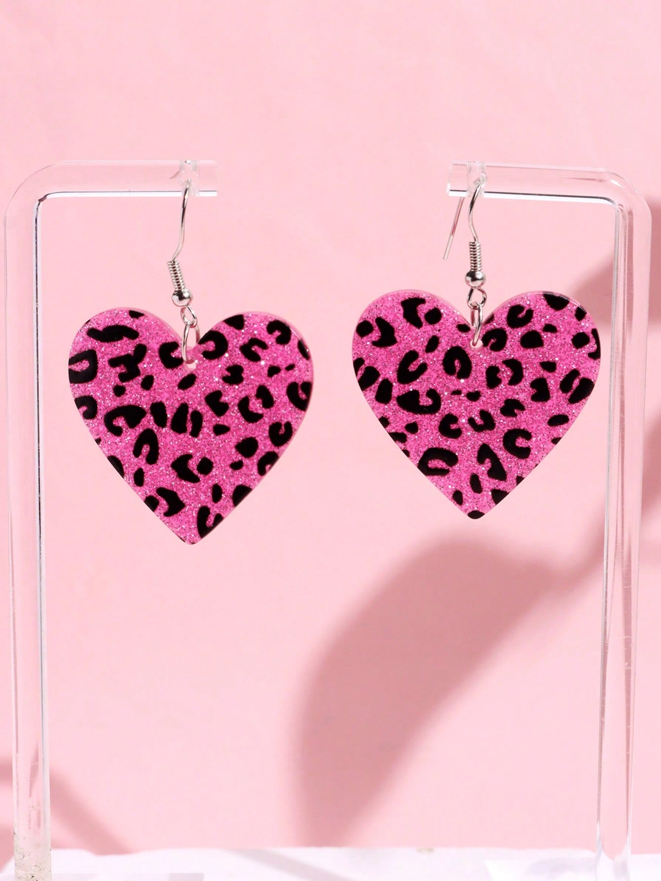 1Pair Cute & Fashionable Acrylic Sparkly Pink Leopard Print Heart Shaped Dangle Earrings for Women Valentines